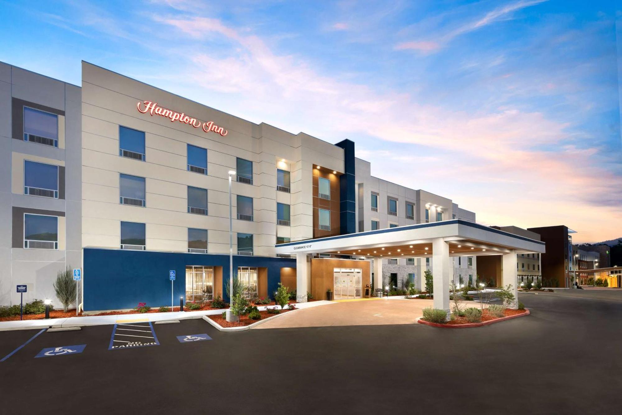 Hampton Inn Oakhurst-Yosemite エクステリア 写真